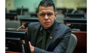 "Un llamado a la acción: Colombia debe defender su institucionalidad y democracia ¡Atentos con cada amenaza!" 6
