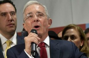 uribe1 900x485 1