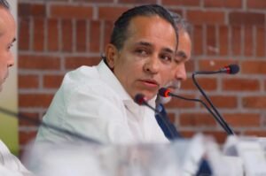 Renuncia de Alexander López Maya al Departamento Nacional de Planeación: Un Cambio en la Ruta del Desarrollo 5