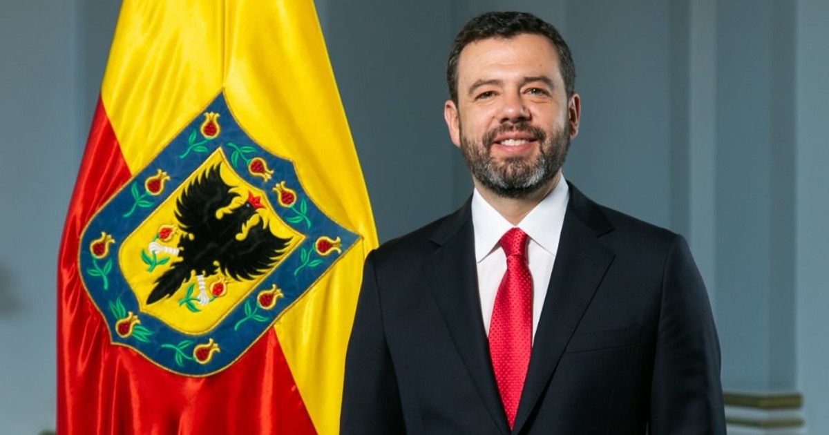 alcalde carlos galan