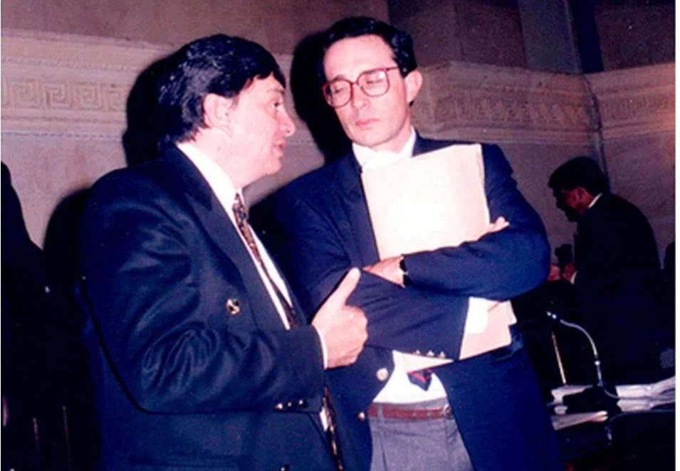 “No estás solo, Álvaro Uribe”: emotiva carta de Fabio Valencia Cossio al expresidente Uribe 3 uirbe y al
